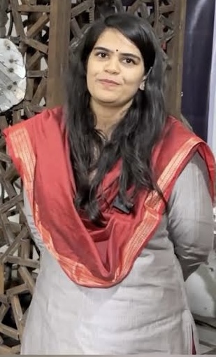 मा. श्रीमती करिश्मा नायर